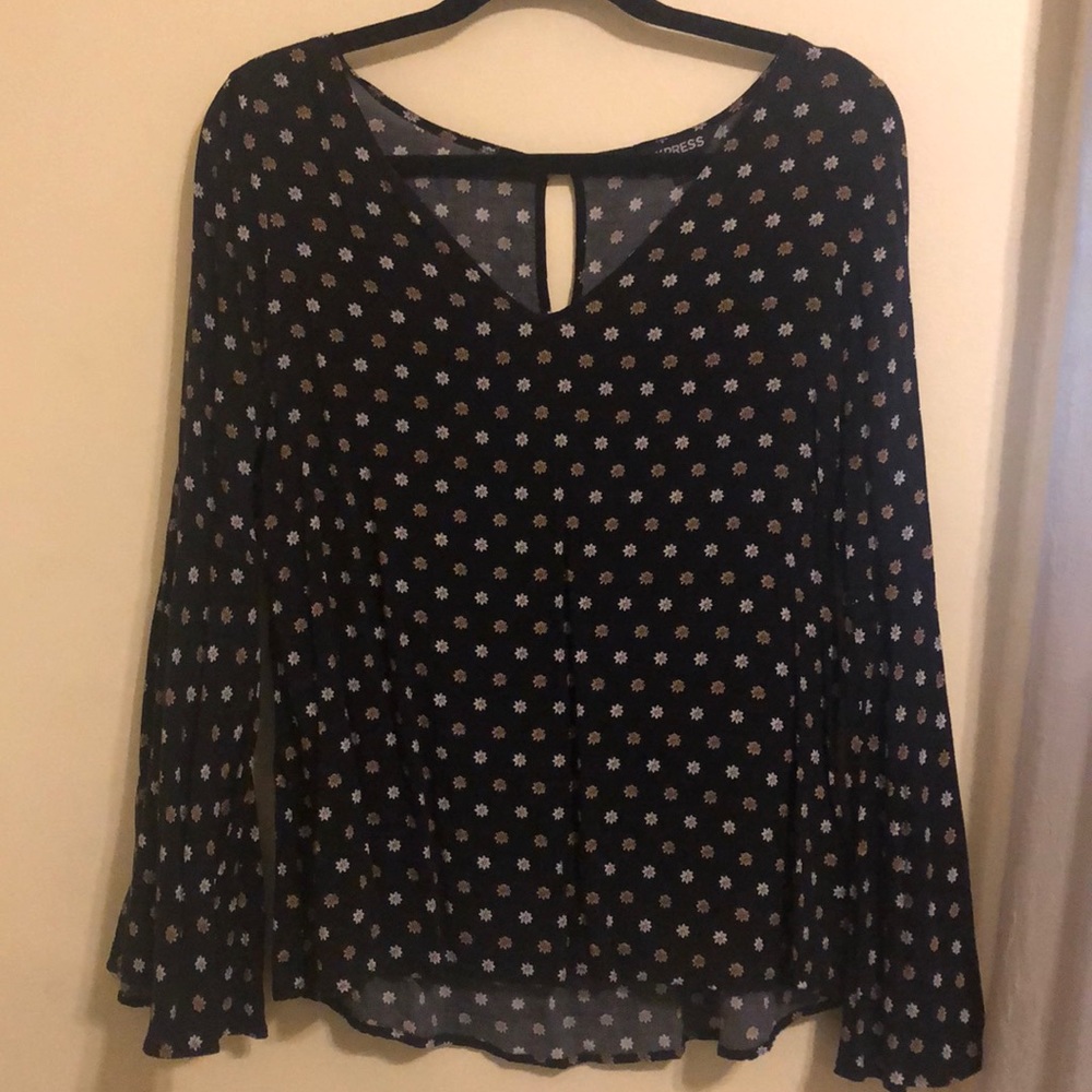 Black flowy, bell sleeve top